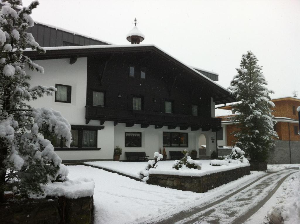Alpin Garni Eder - Private Living