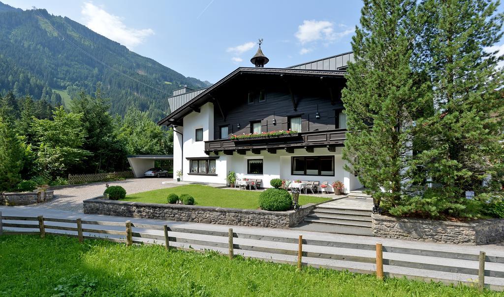 Alpin Garni Eder - Private Living Mayrhofen